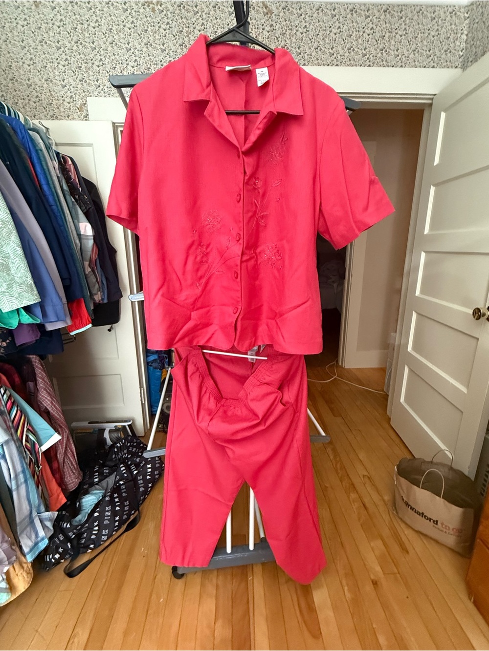 Alfred Dunner Red Two-Piece Women's Set